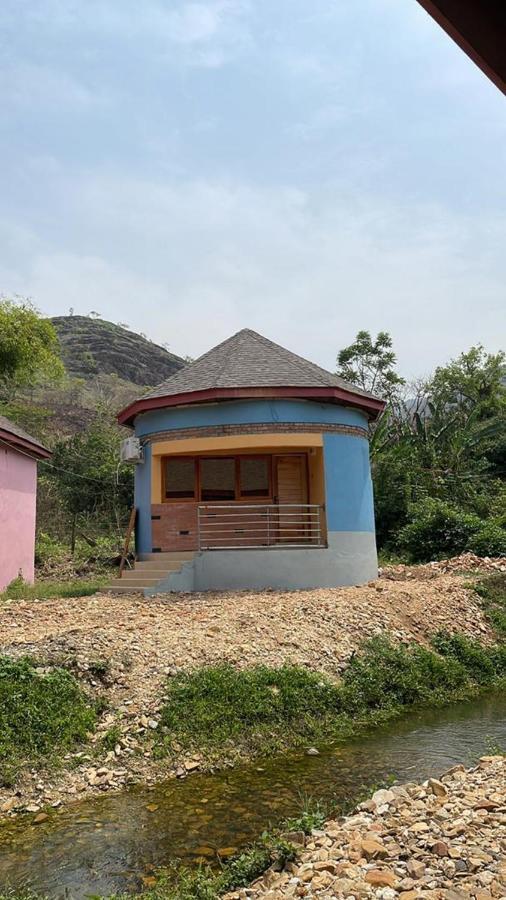 Bamboo River Resorts Wli Afegame Esterno foto